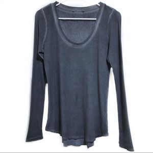 Pigment-dyed, scoop-neck top